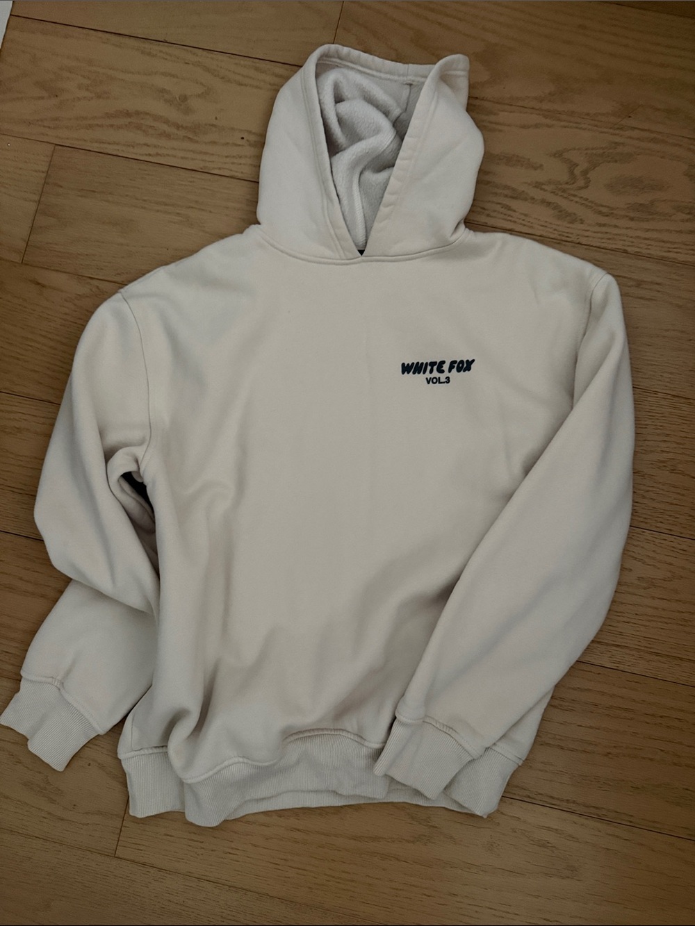 Woman’s Off-White Hoodie Pullover - White Fox Vol.3